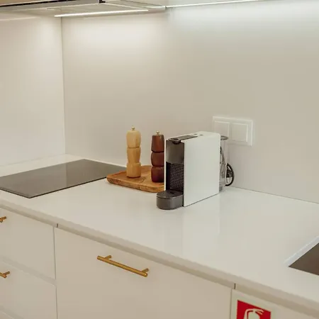 Clerigos Boutique By Hosty