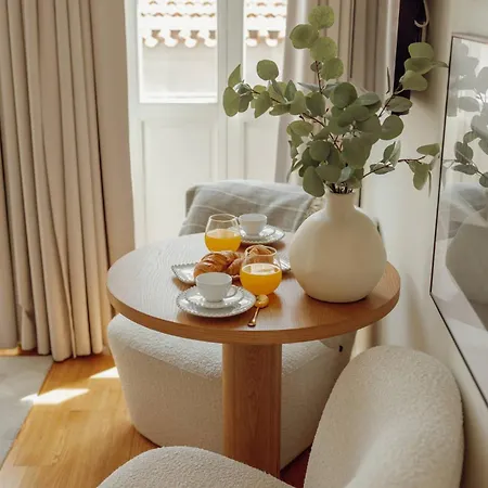 Clerigos Boutique By Hosty *