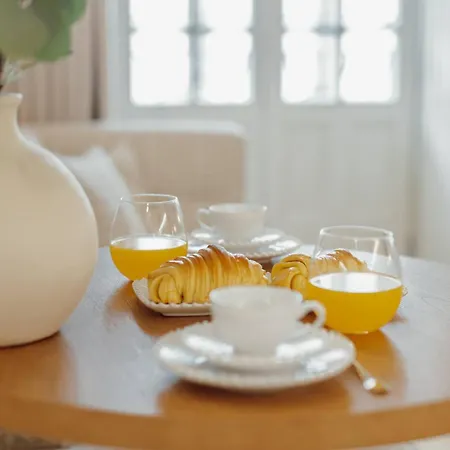 Clerigos Boutique By Hosty *