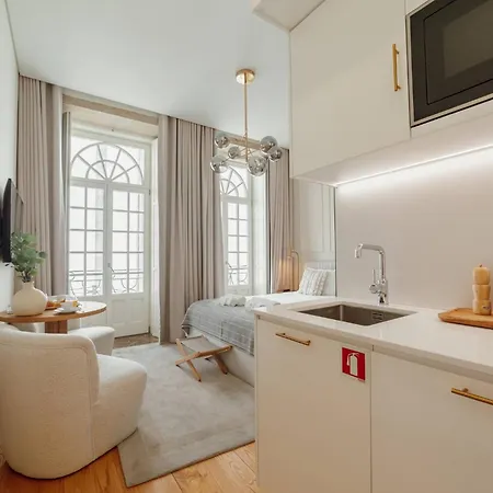 Clerigos Boutique By Hosty *