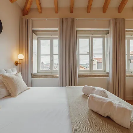 Clerigos Boutique By Hosty