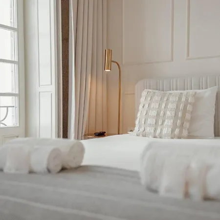 Clerigos Boutique By Hosty