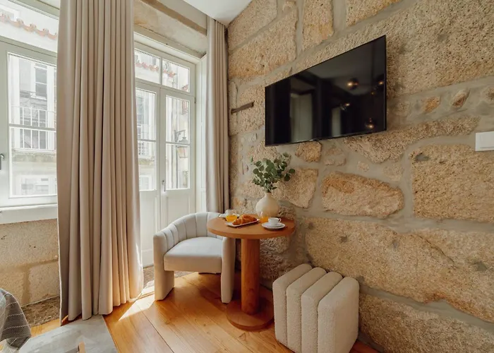 Clerigos Boutique By Hosty