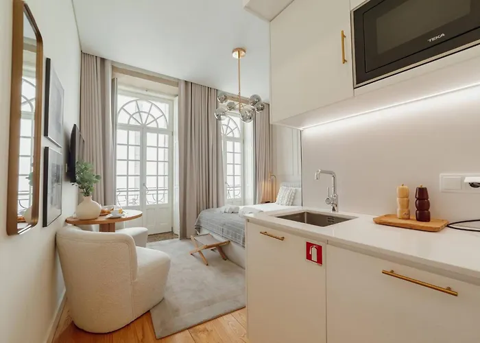 Clerigos Boutique By Hosty *