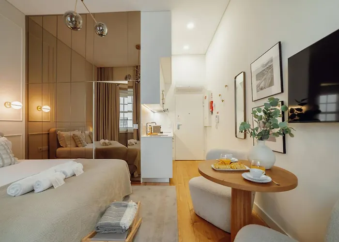 Clerigos Boutique By Hosty